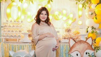 IN PHOTOS: Camille Prats gets forest-themed baby shower
