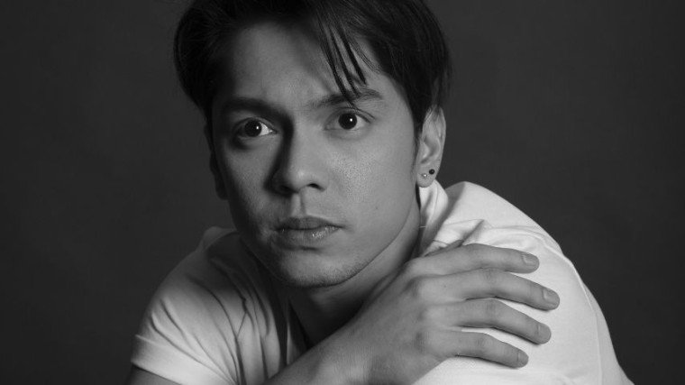 Carlo Aquino will unleash the total performer in him at his first major solo concert "Liwanag In Concert" happening this August 31 at the Music Museum!
