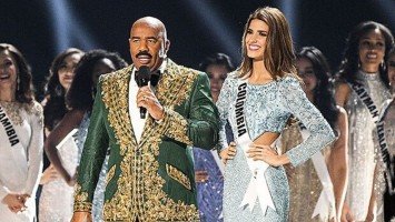 Steve Harvey slammed for ‘cartel’ joke after announcing Miss Colombia in Top 20 on Miss Universe 2019