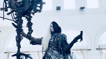 Chynna Ortaleza slays in intricate costume for Victor Magtanggol